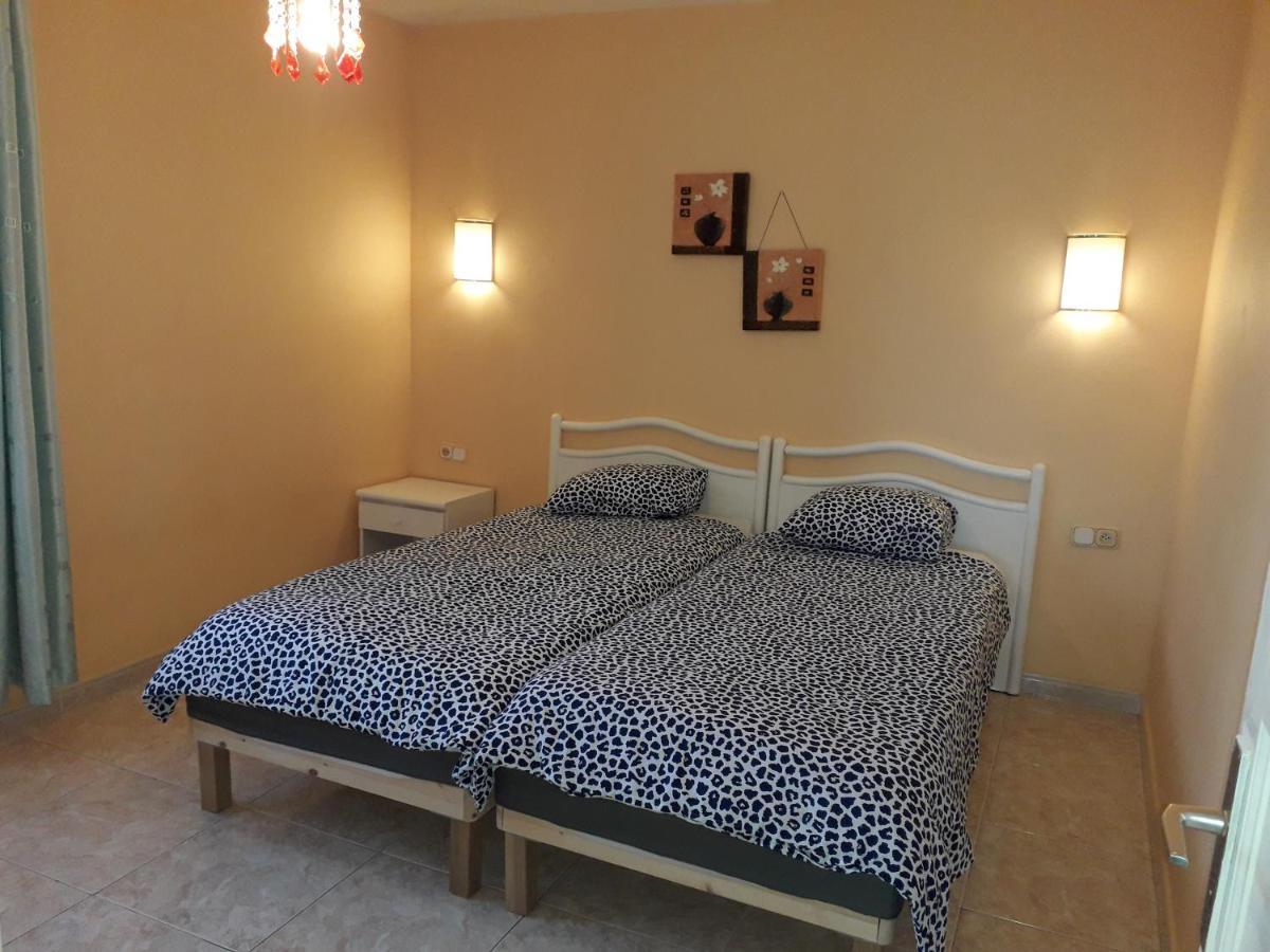 Sunny Self-Catering Apartment Costa Teguise, Lanzarote, Spain Εξωτερικό φωτογραφία